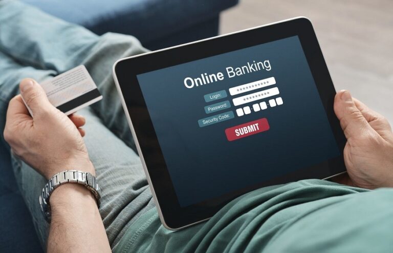 Reasons Why Online Banking Is Important In Today's Time | Efinancecorp.com