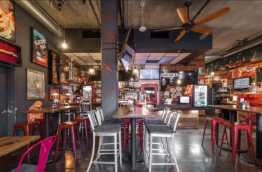Role of a Liquor License Broker