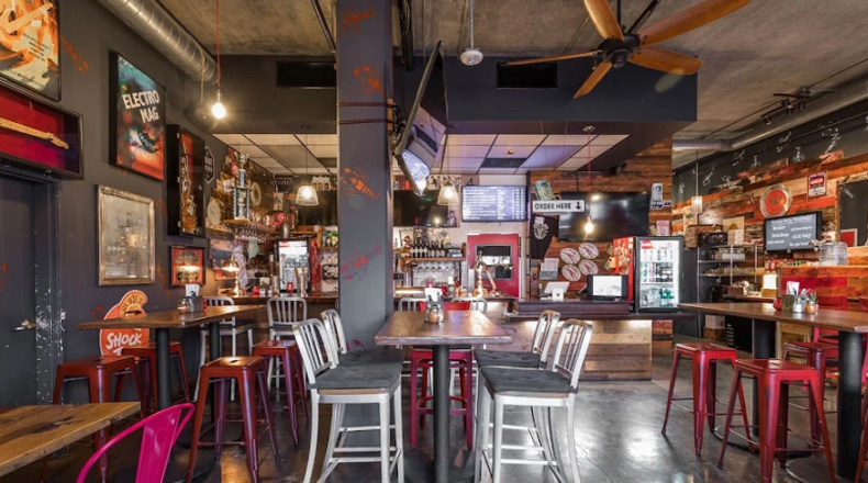 Role of a Liquor License Broker
